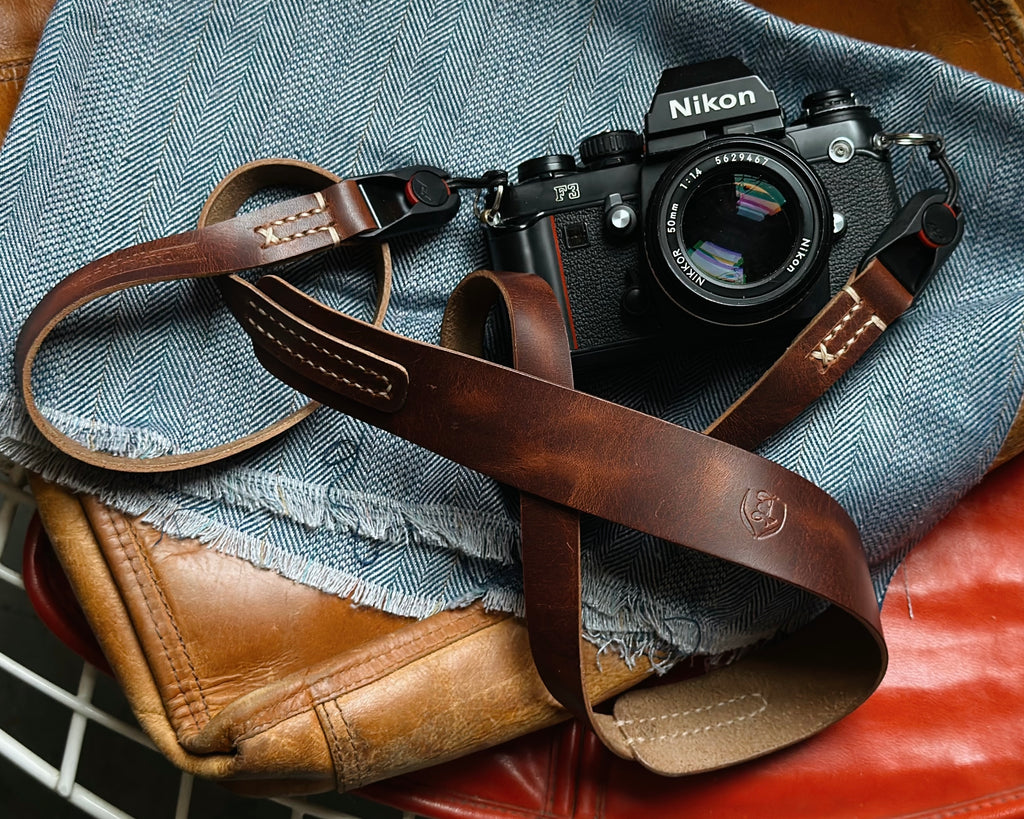 leather camera strap 