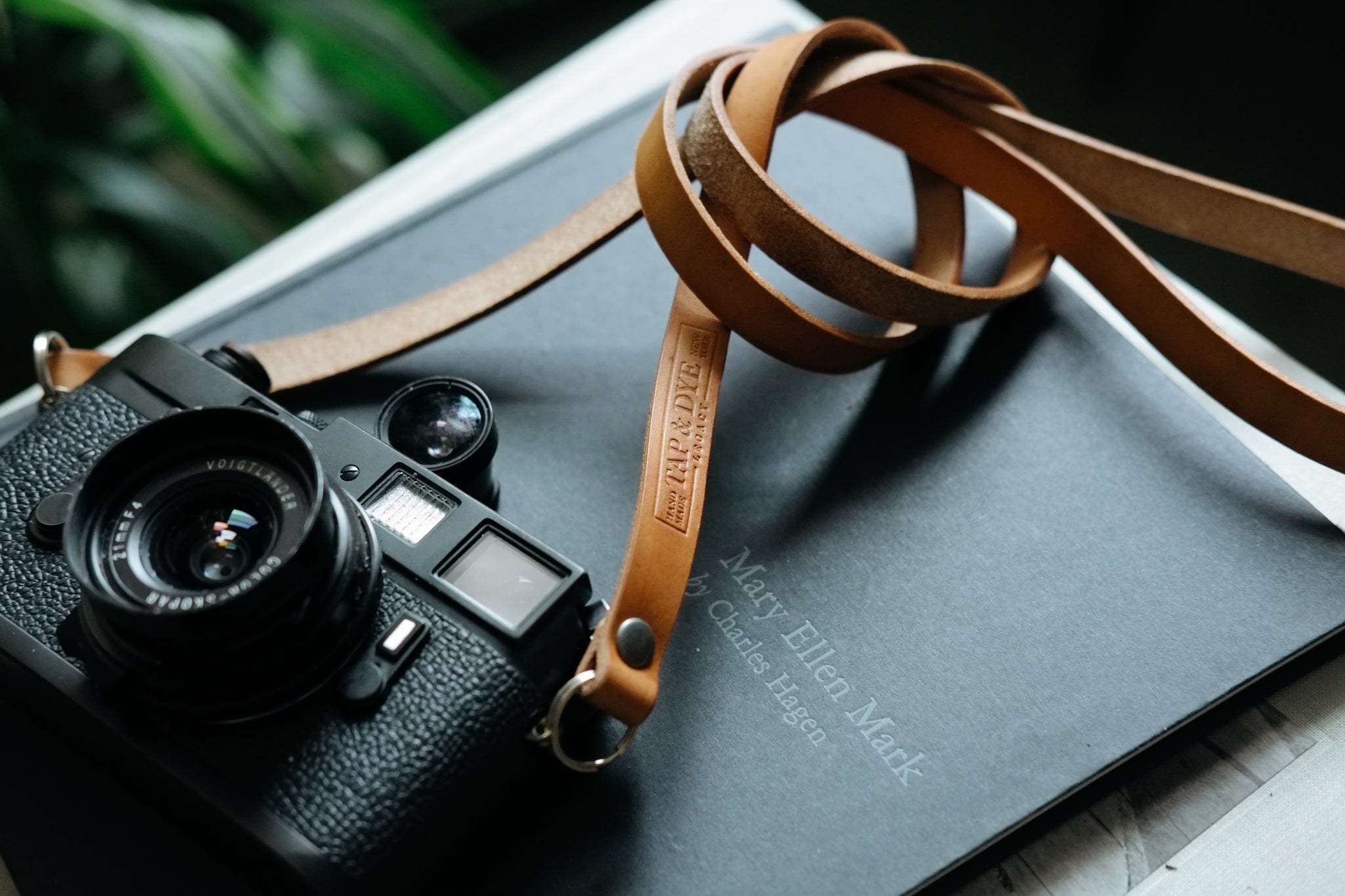 L E G A C Y minimal camera strap - Antique Tan | Dark Amber Beeswax | Black Horween