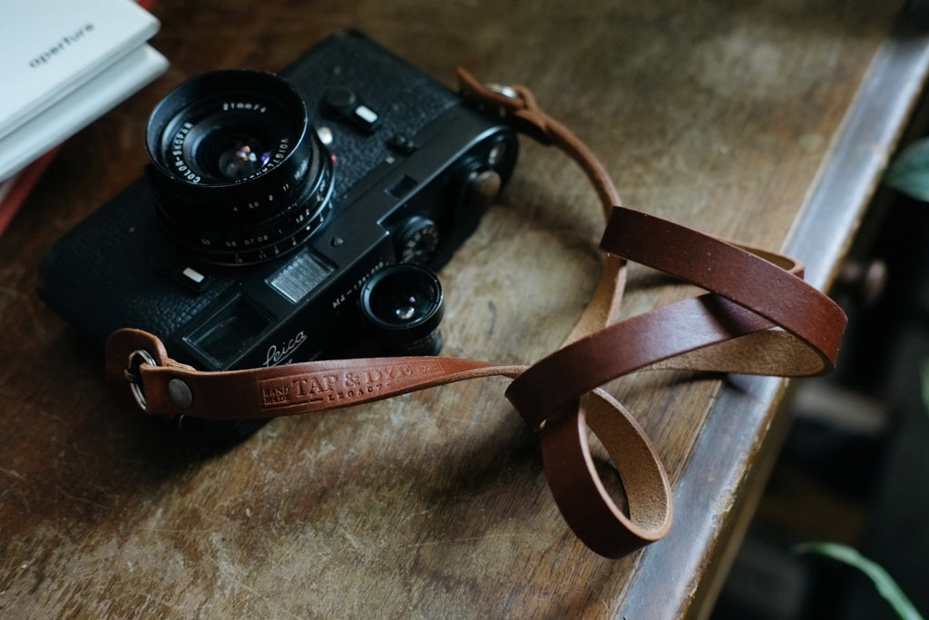 tan leather camera strap