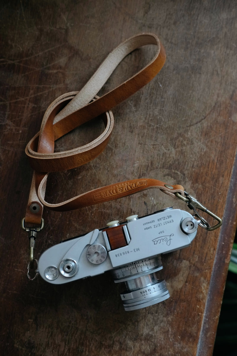 TAP & DYE L E G A C Y handcrafted leather camera straps for Fujifilm