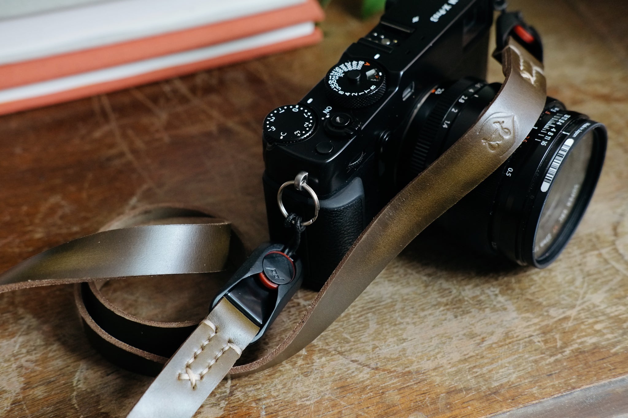 peak anchor camera strap