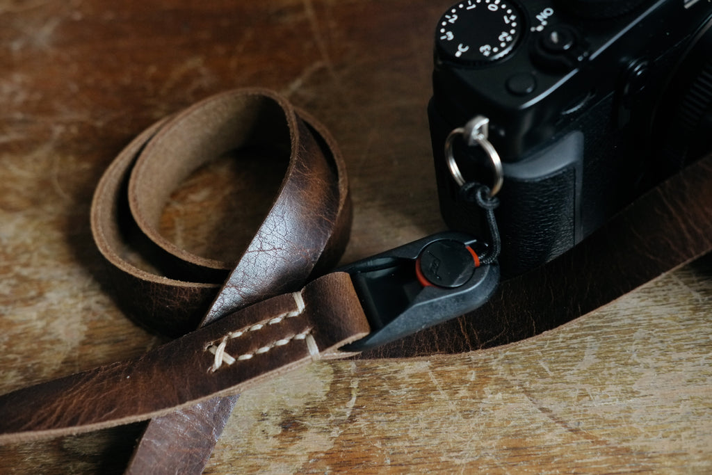 LEGACY classic wide x peak anchor camera strap