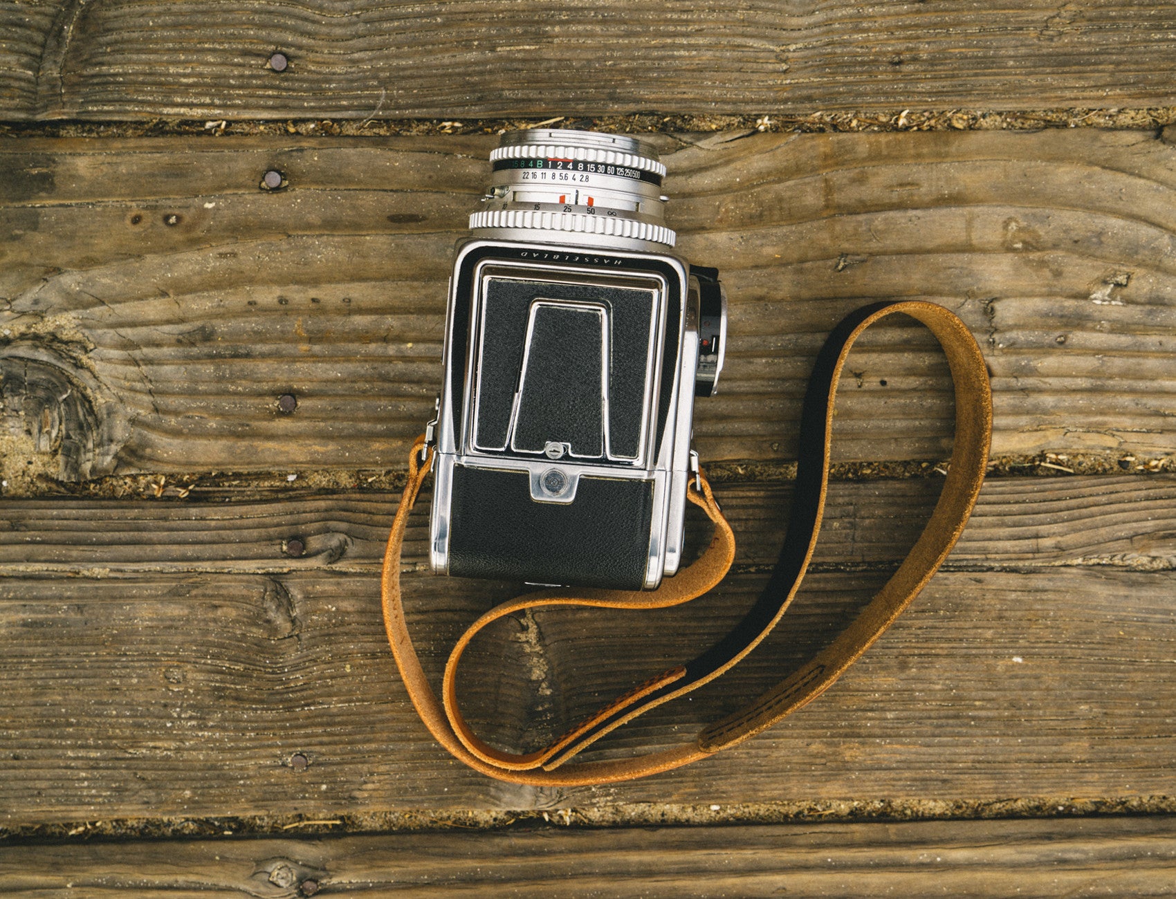 L E G A C Y classic wide camera strap for Hasselblad